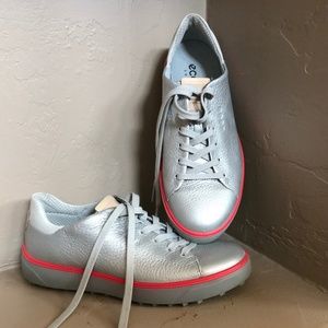 Ecco hydromax silver  leather golf shoes, 37W, new without box